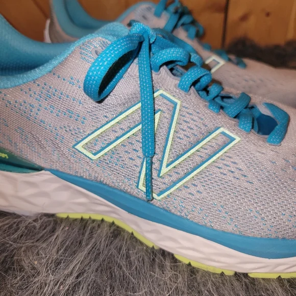 New Balance Fresh Foam 880 Womens Size 9.5 - Picture 2 of 10